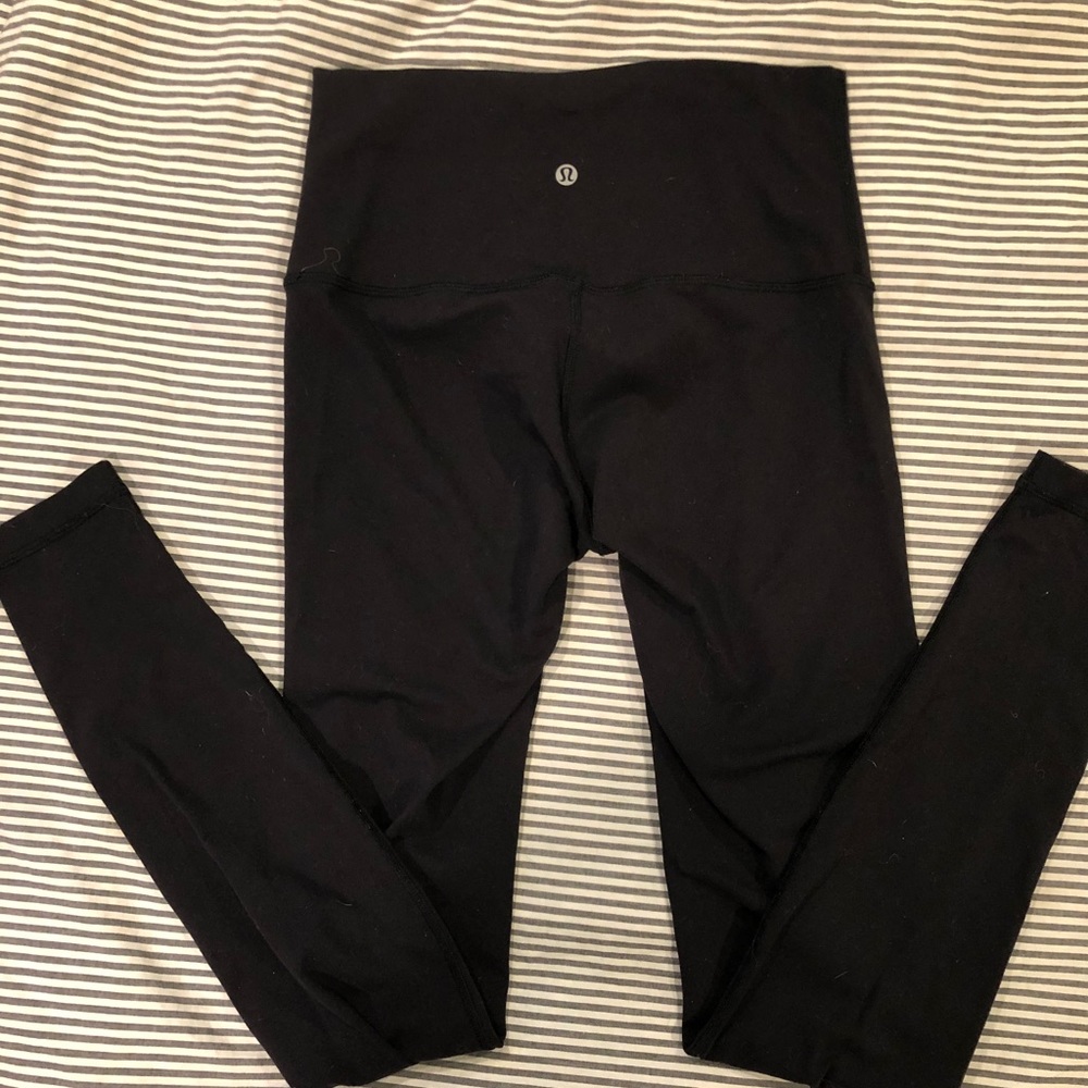 Black high waisted lulu lemons